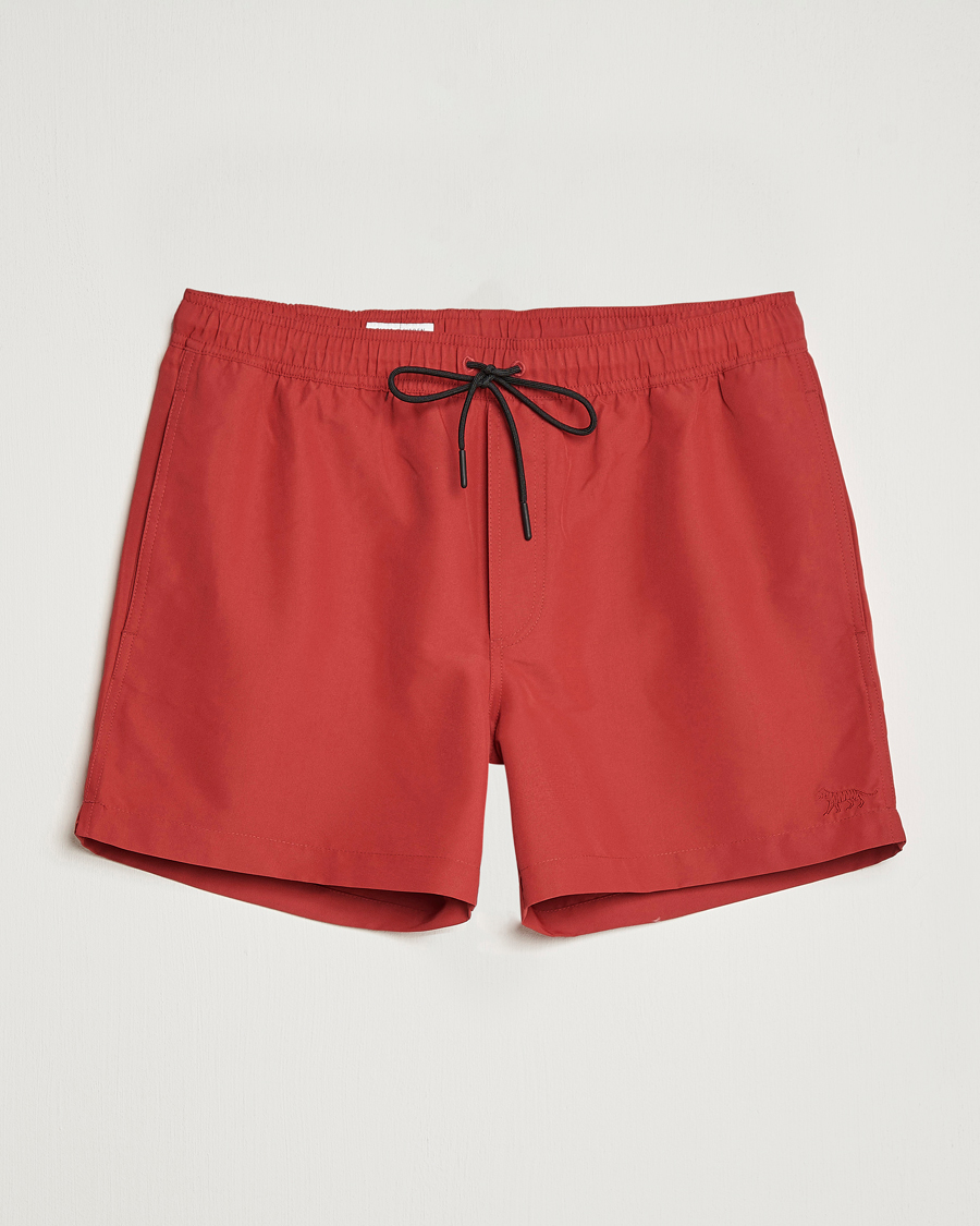 Hombres | Bañadores | Tiger of Sweden | Sjo Swim Shorts Dark Raspberry