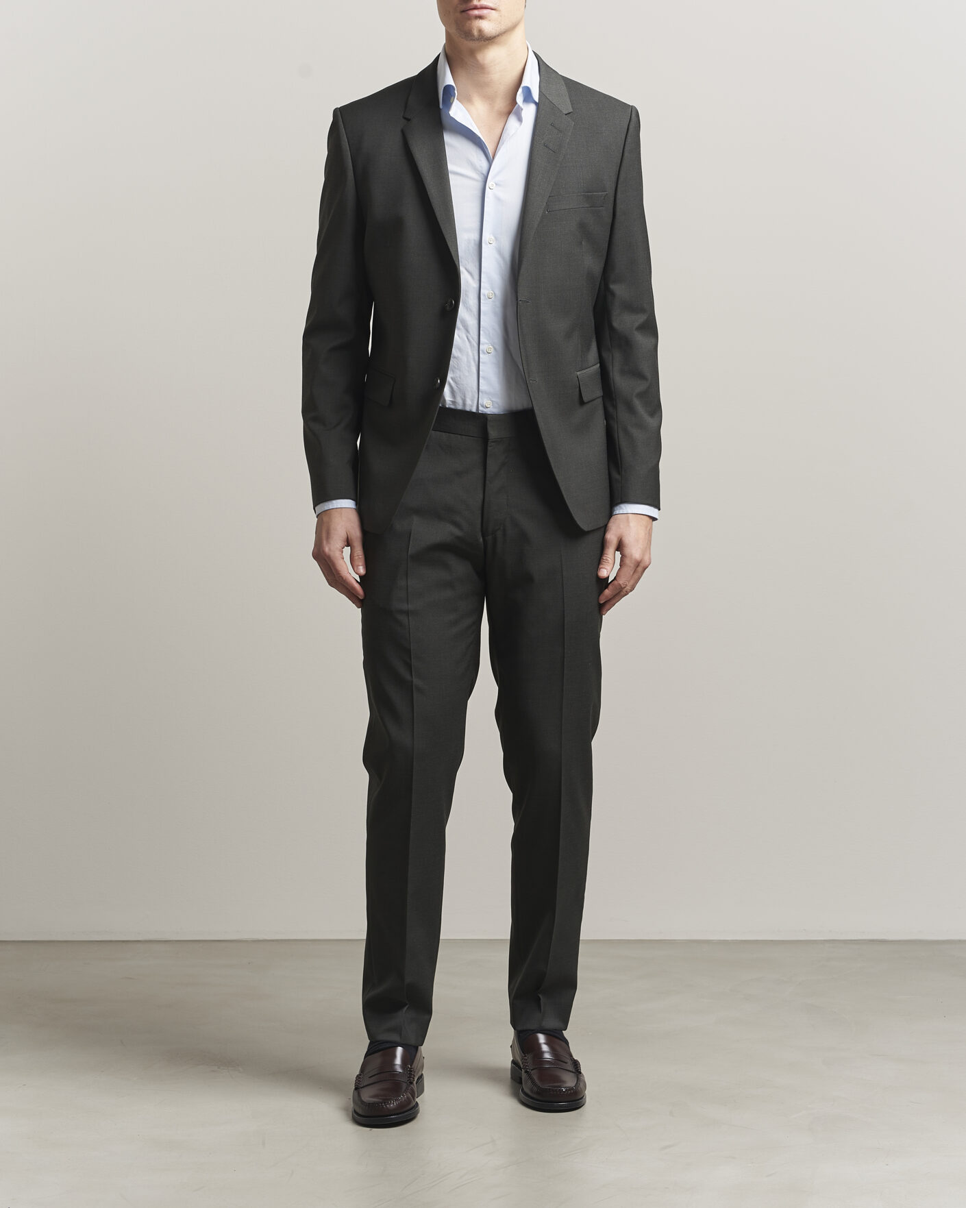 Hombres | Pantalones | Tiger of Sweden | Tenuta Wool Travel Suit Trousers Olive Extreme