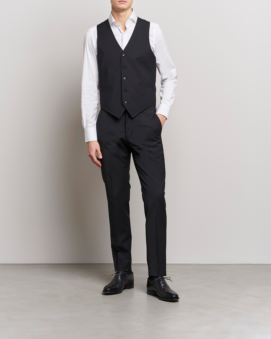 Hombres | Blazers | Tiger of Sweden | Wayde Wool Travel Waistcoat Black