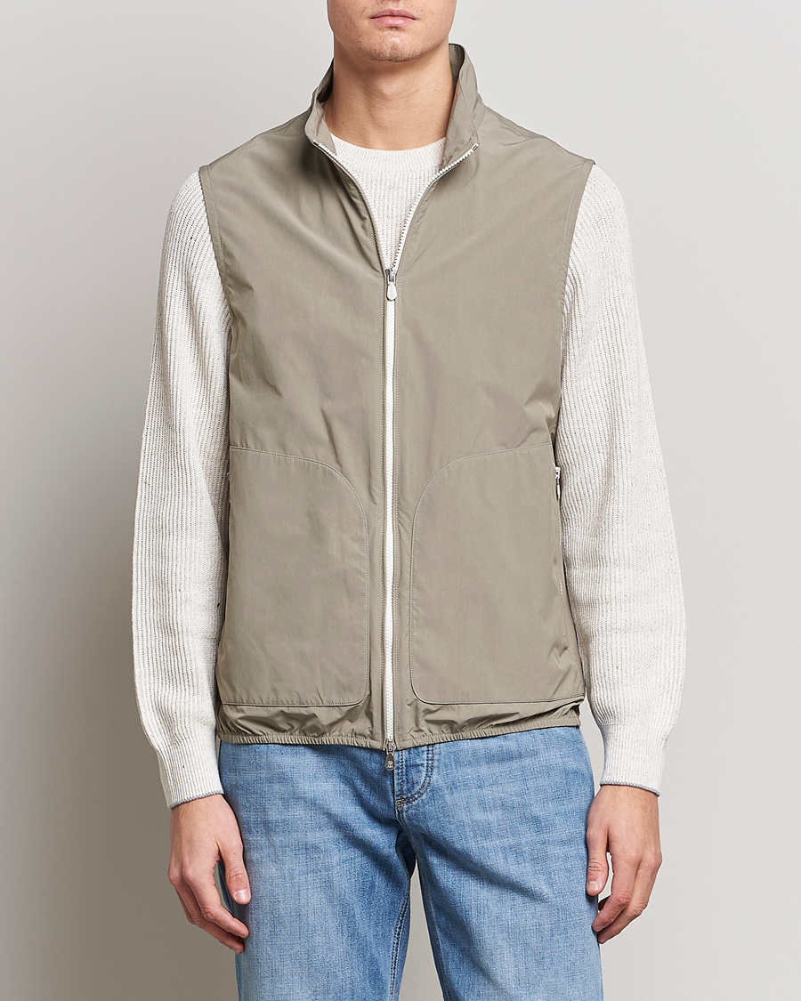Hombres | Chalecos | Brunello Cucinelli | Lightweight Nylon Gilet Olive