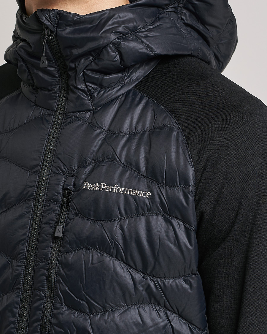 Hombres | Abrigos y chaquetas | Peak Performance | Helium Hooded Hybrid Black