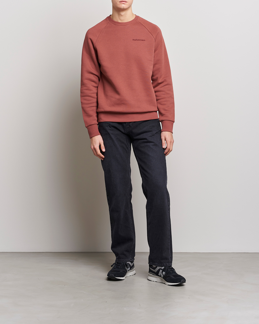 Hombres | Jerséis y prendas de punto | Peak Performance | Original Small Logo Crew Neck Sweatshirt Classic Clay