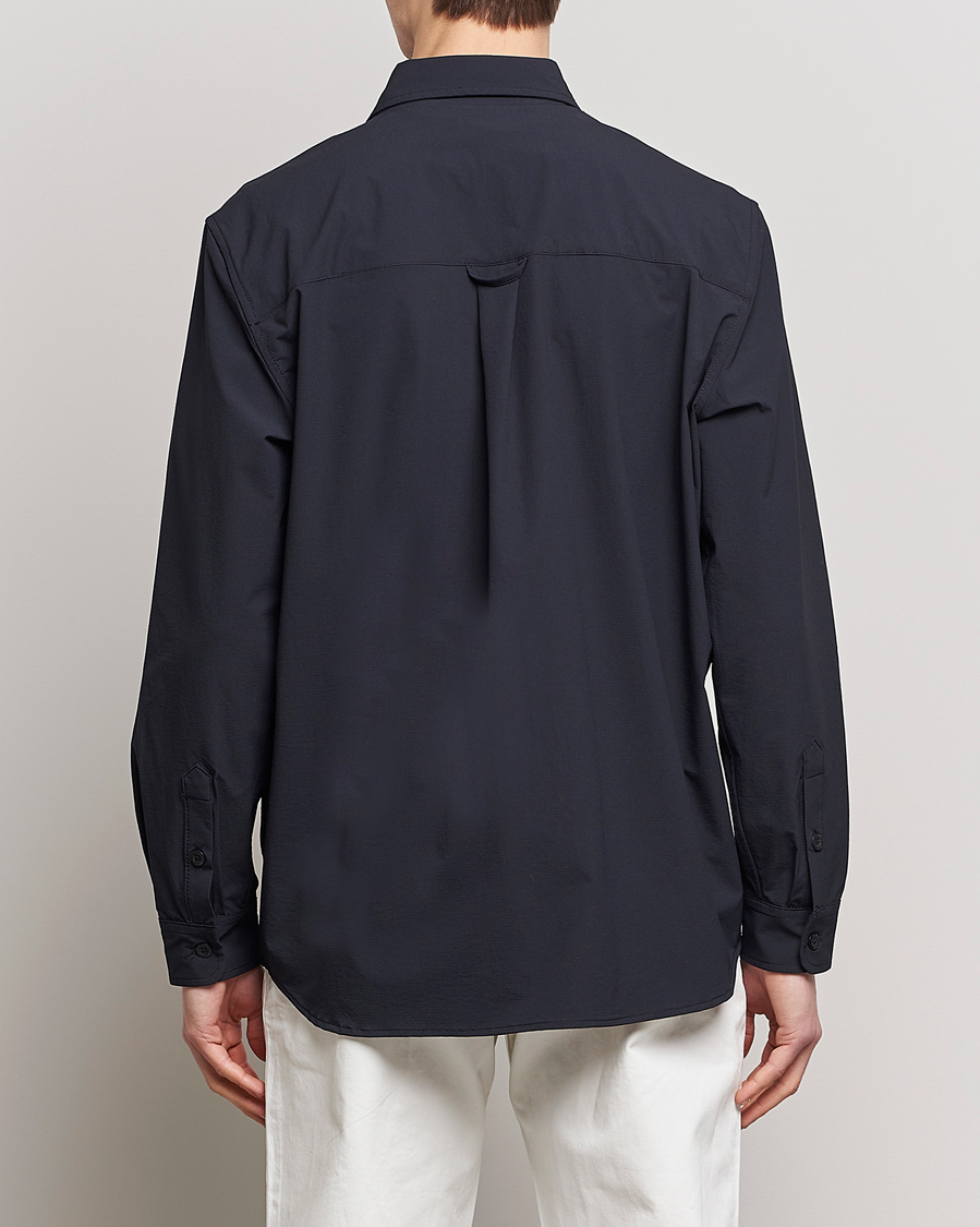 Hombres | Camisas | Peak Performance | M Strech Tech Shirt Black