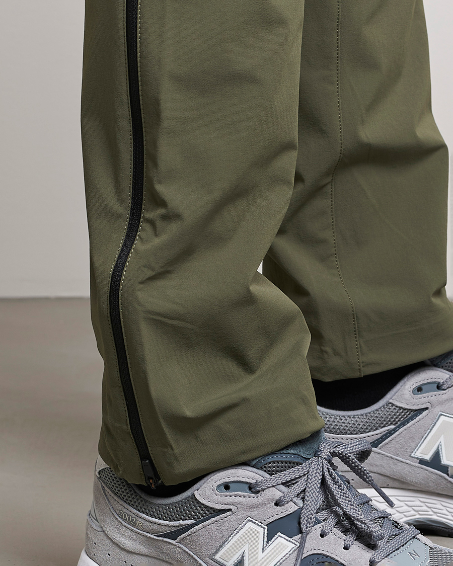 Hombres | Pantalones | Peak Performance | Stretch Trek Pants Pine Needle