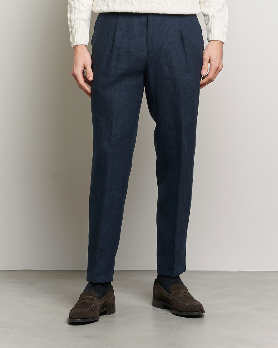Hombres | Pantalones | Oscar Jacobson | Delon Linen Trousers Navy