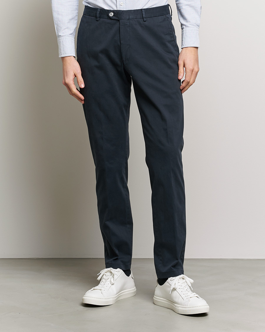 Hombres | Pantalones | Oscar Jacobson | Denz Casual Cotton Trousers Navy