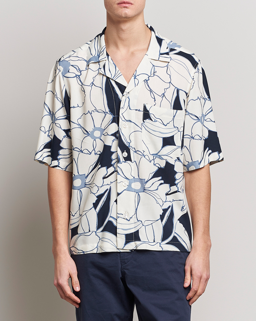 Hombres | Camisas | Oscar Jacobson | Cuban Short Sleeve Flower Print Shirt White