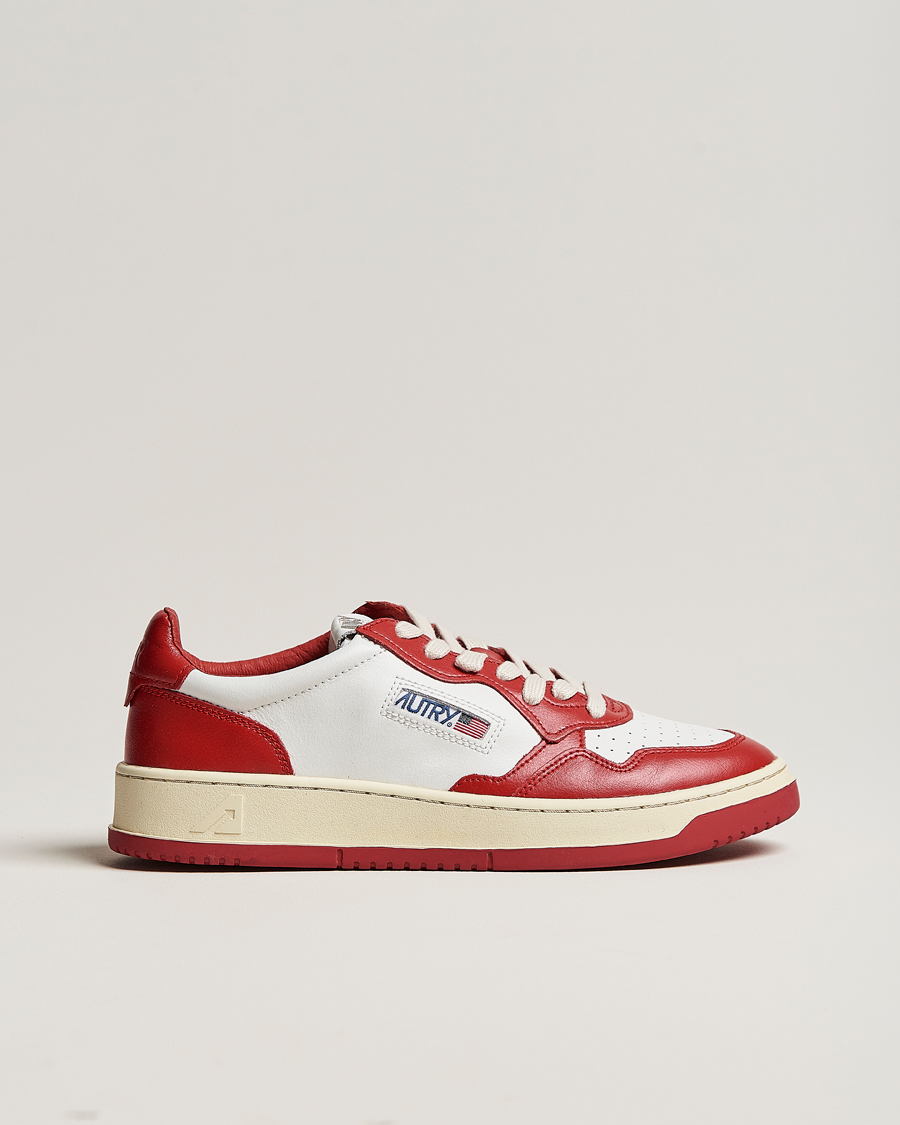 Hombres | Autry Medalist Low Bicolor Leather Sneaker Red | Autry | Medalist Low Bicolor Leather Sneaker Red