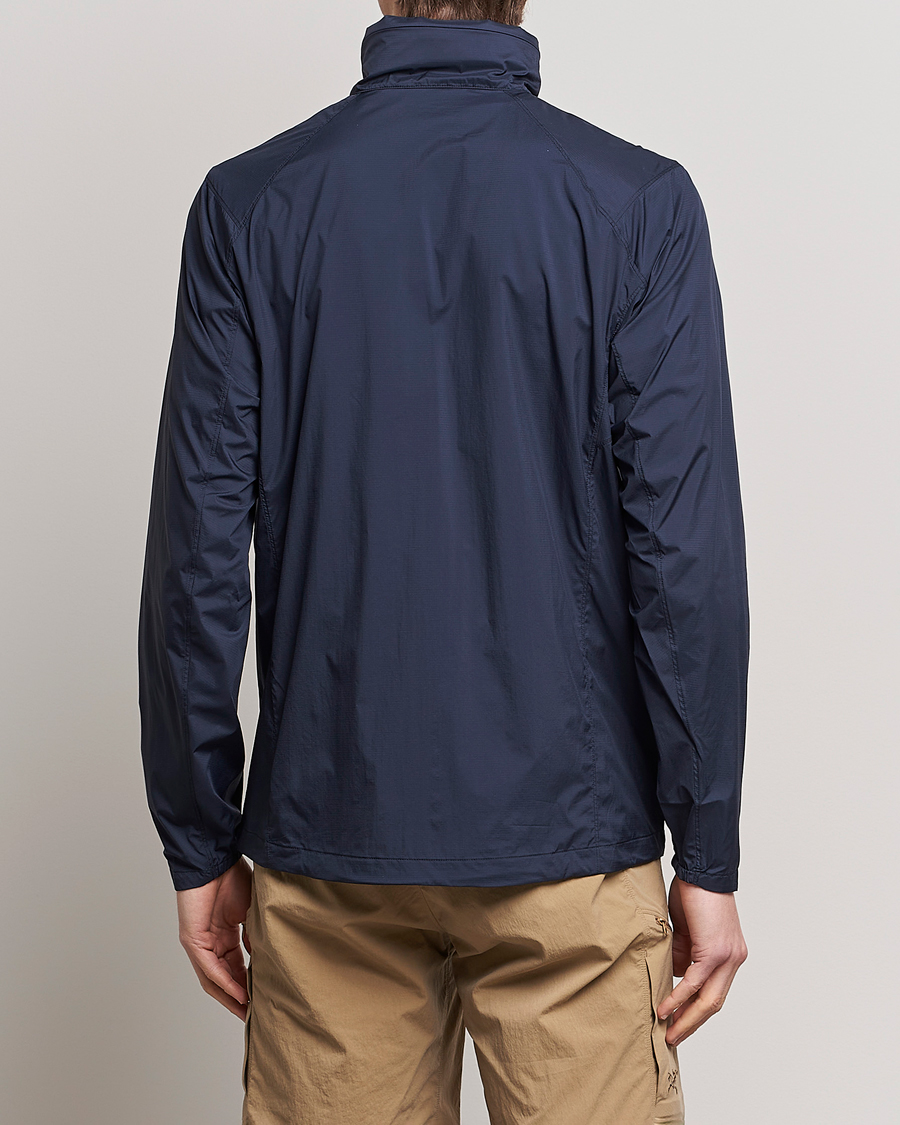 Hombres | Abrigos y chaquetas | Arc'teryx | Nodin Lightweight Wind Jacket Black Sapphire