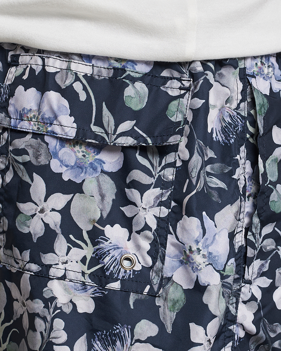 Hombres | Bañadores | Eton | Floral Swim Shorts Navy Blue