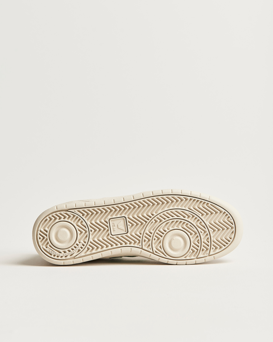 Hombres | Veja V-10 Chromefree Leather Extra White/Emeraude Green | Veja | V-10 Chromefree Leather Extra White/Emeraude Green