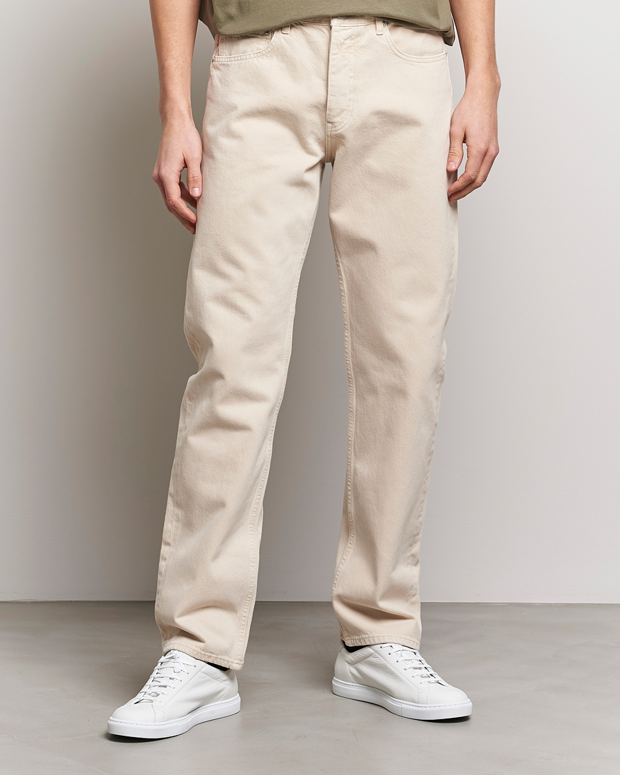 Hombres | Vaqueros | FRAME | The Straight Jean White Beige