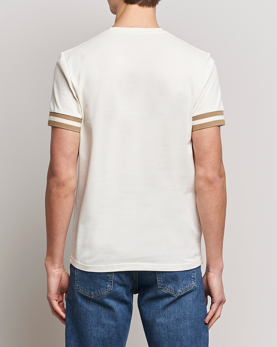 Hombres | Camisetas | Fred Perry | Boled Tipped Pique T-Shirt Ecru
