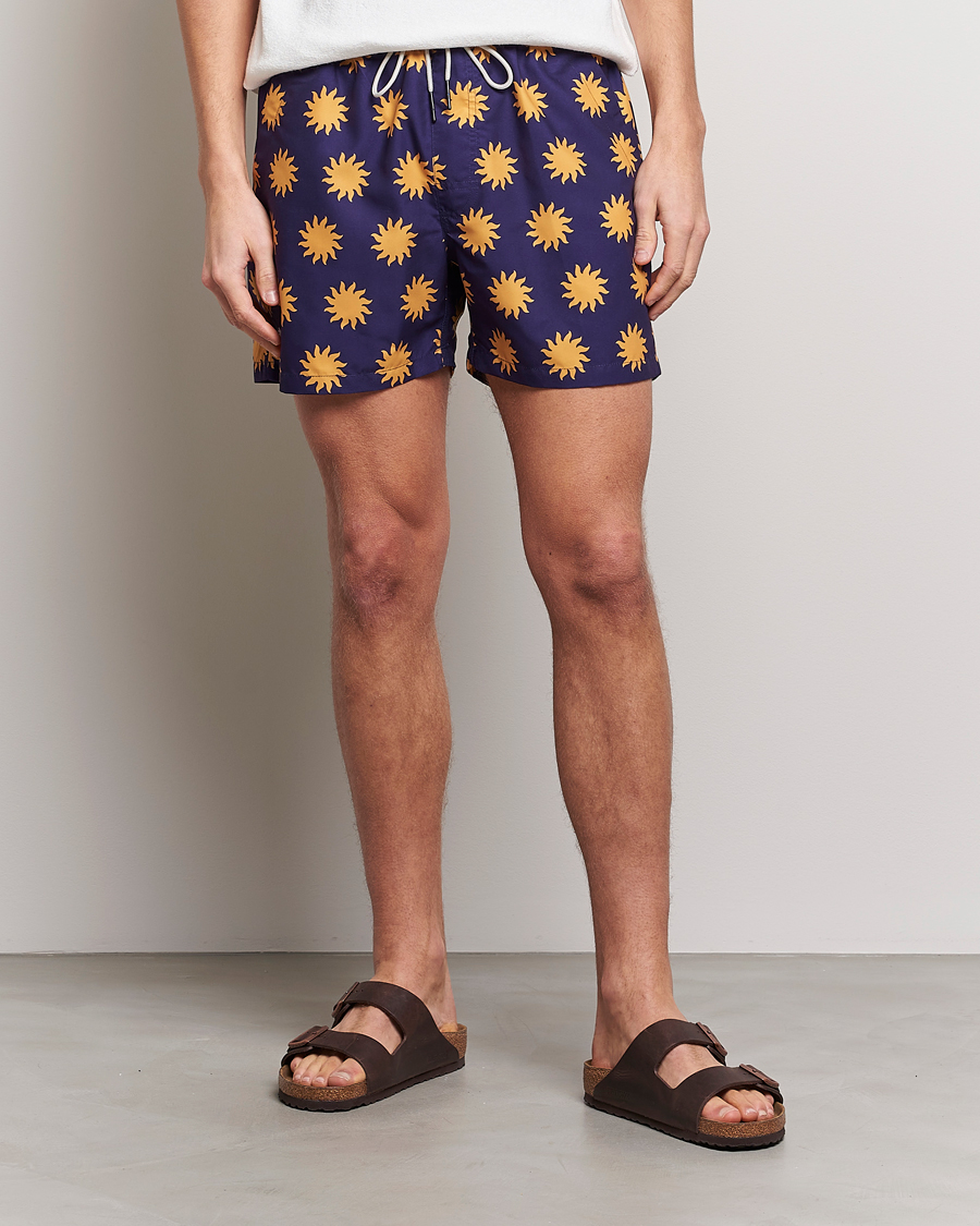 Hombres | Bañadores | OAS | Printed Swimshorts Sunday Sun