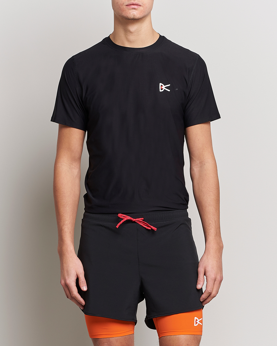 Hombres | Camisetas | District Vision | Aloe-Tech Short Sleeve T-Shirt Black