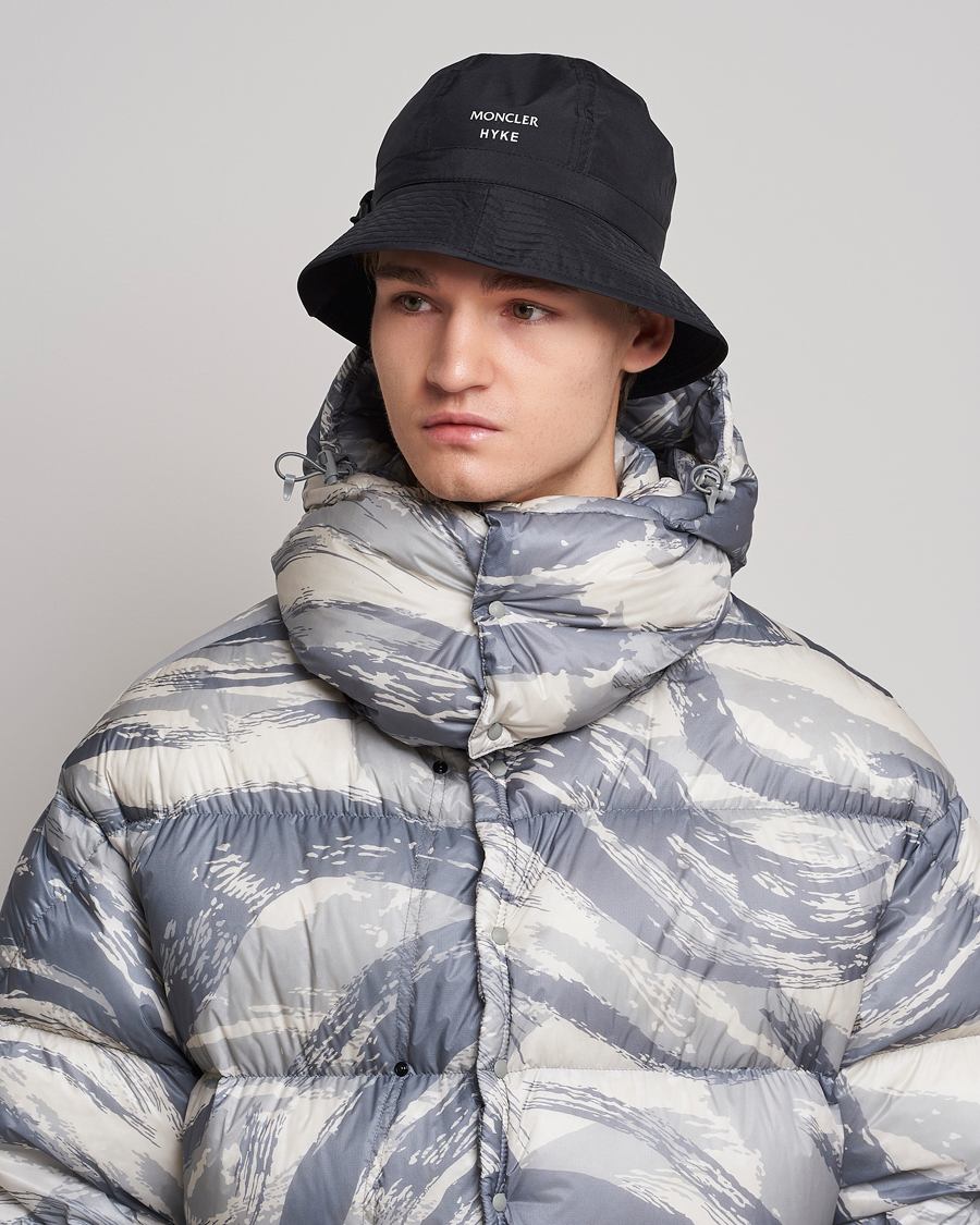 Hombres | 4 Moncler Hyke Bucket Hat Black | Moncler Genius | 4 Moncler Hyke Bucket Hat Black