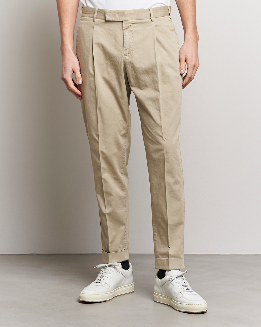 Hombres | Pantalones | PT01 | Slim Fit Pleated Linen Blend Trousers Beige