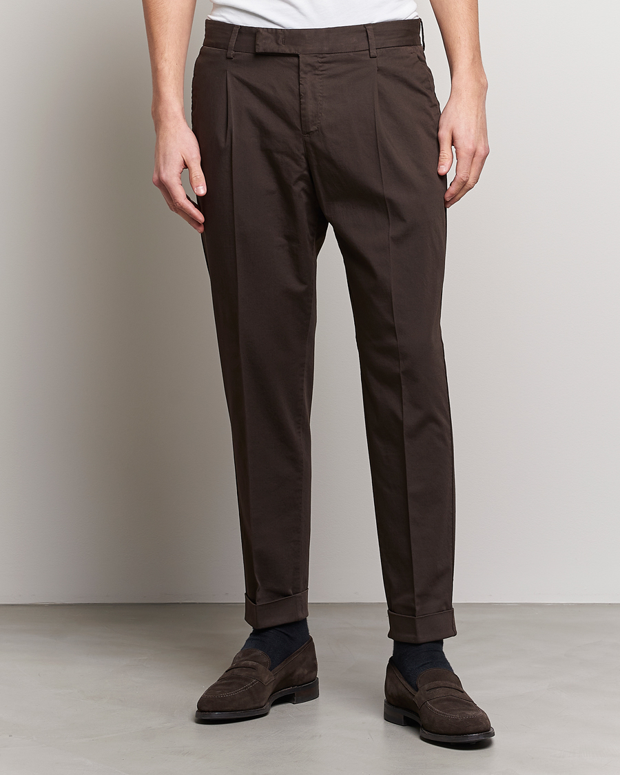 Hombres | Pantalones | PT01 | Slim Fit Pleated Linen Blend Trousers Chocolate