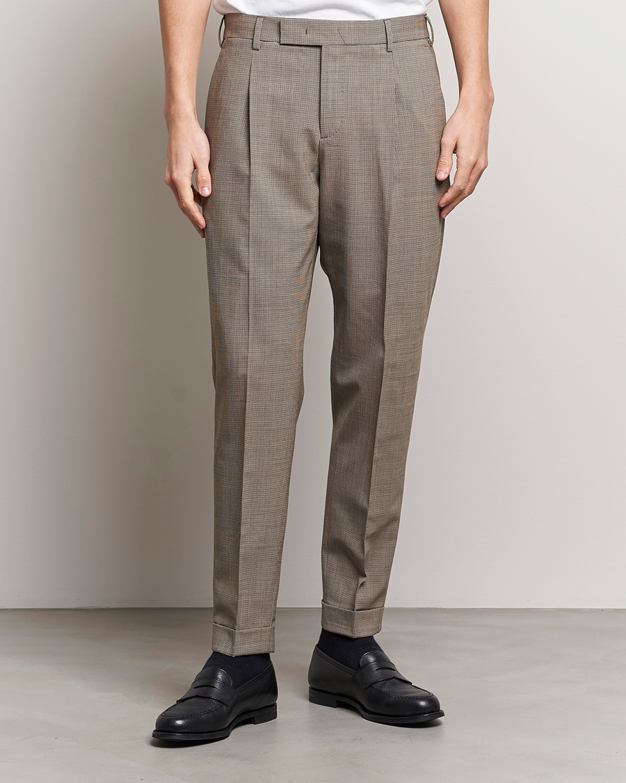Hombres | Pantalones | PT01 | Slim Fit Pleated Soft Wool Trousers Beige