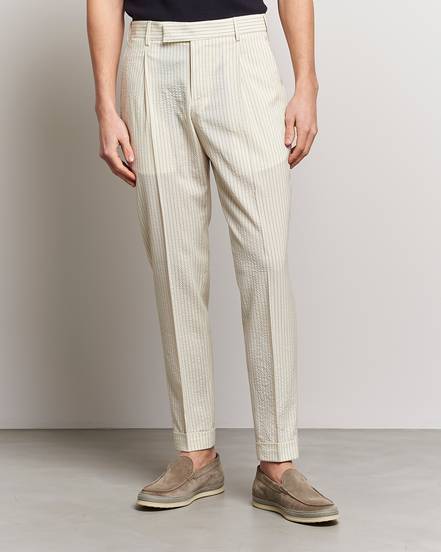 Hombres | Pantalones | PT01 | Slim Fit Pleated Wool Seersucker Trousers Off White
