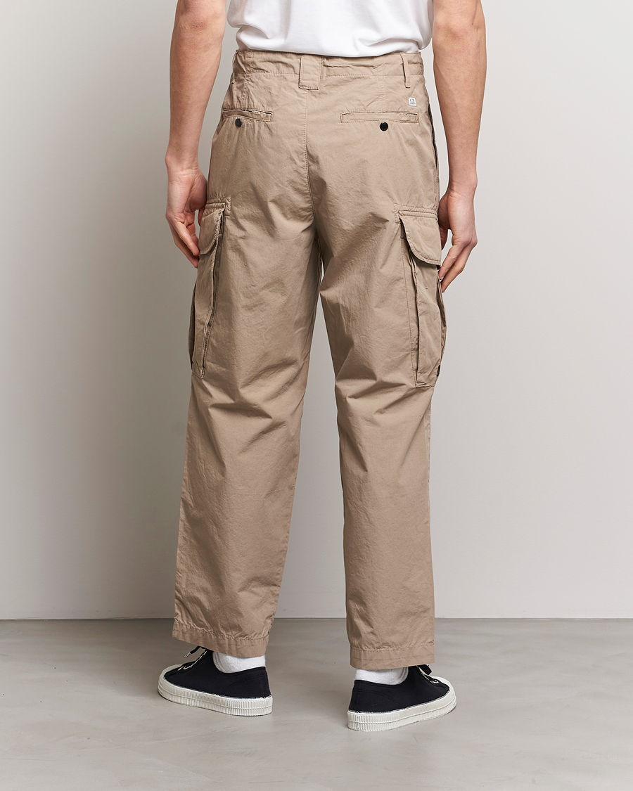 Hombres | Pantalones | C.P. Company | Microreps No Peach Loose Fit Cargo Pants Sand