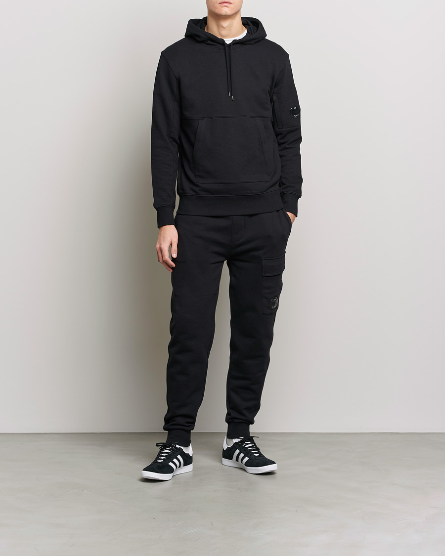 Hombres | Jerséis y prendas de punto | C.P. Company | Diagonal Raised Fleece Hooded Lens Sweatshirt Black