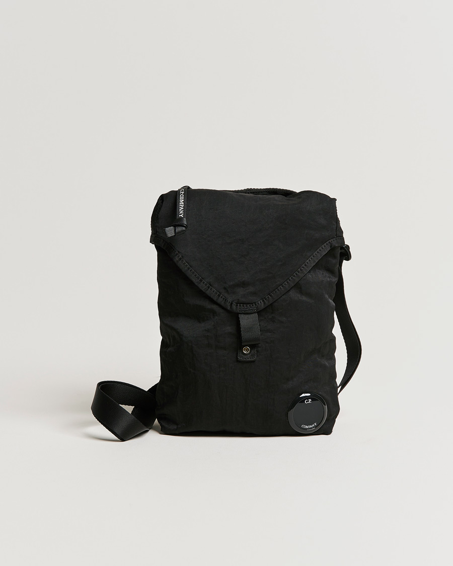 Hombres | C.P. Company Nylon B Small Shoulder Bag Black | C.P. Company | Nylon B Small Shoulder Bag Black