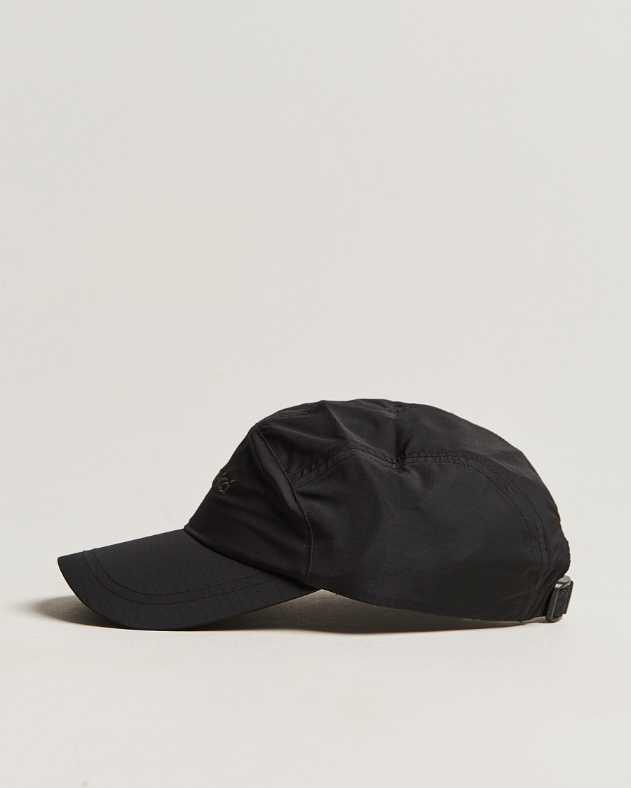 Hombres | Gramicci Light Ripstop Strap Cap Black | Gramicci | Light Ripstop Strap Cap Black
