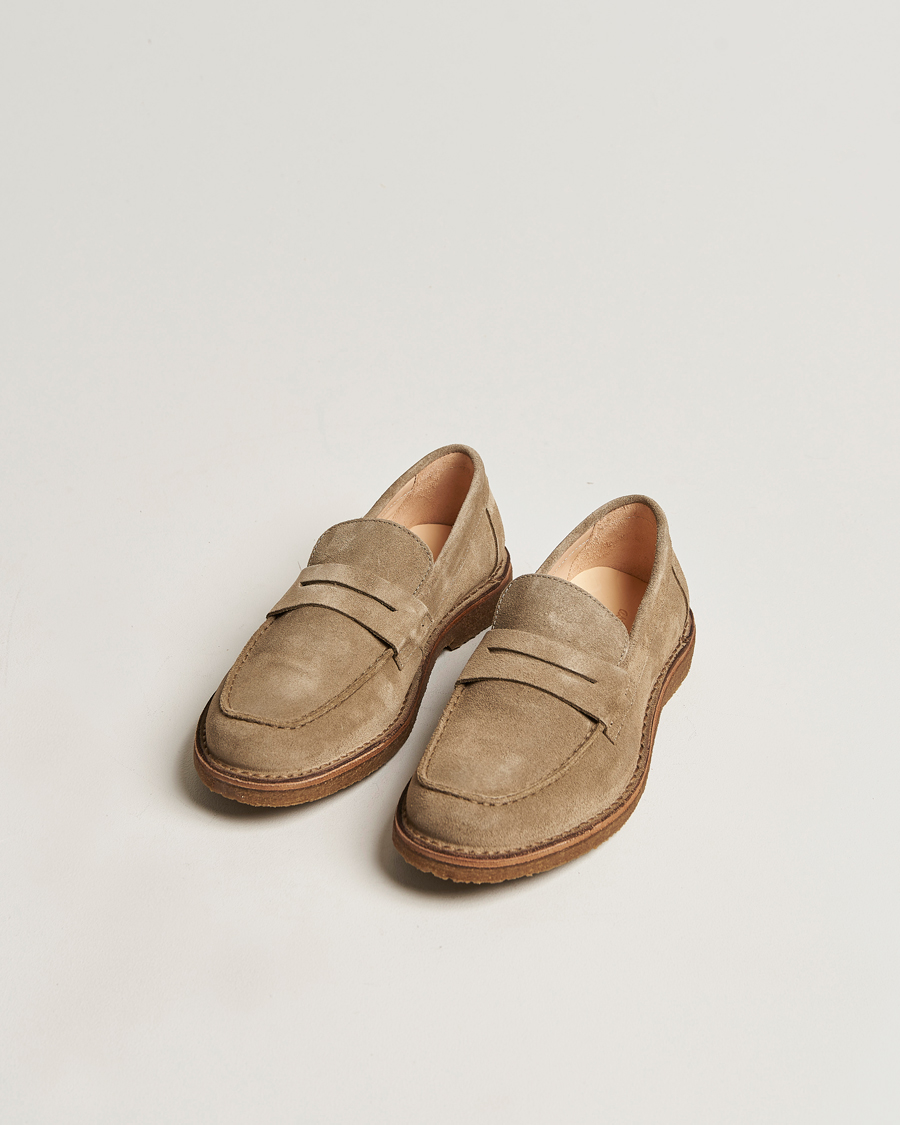 Hombres | Stylesegment Casual Classics | Astorflex | Mokaflex Loafers Stone Suede