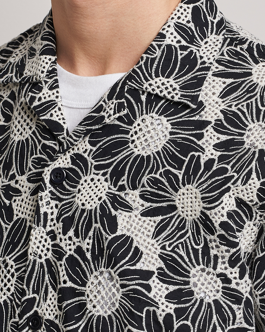 Hombres | Camisas | Sunflower | Cayo Floral Short Sleeve Shirt Black