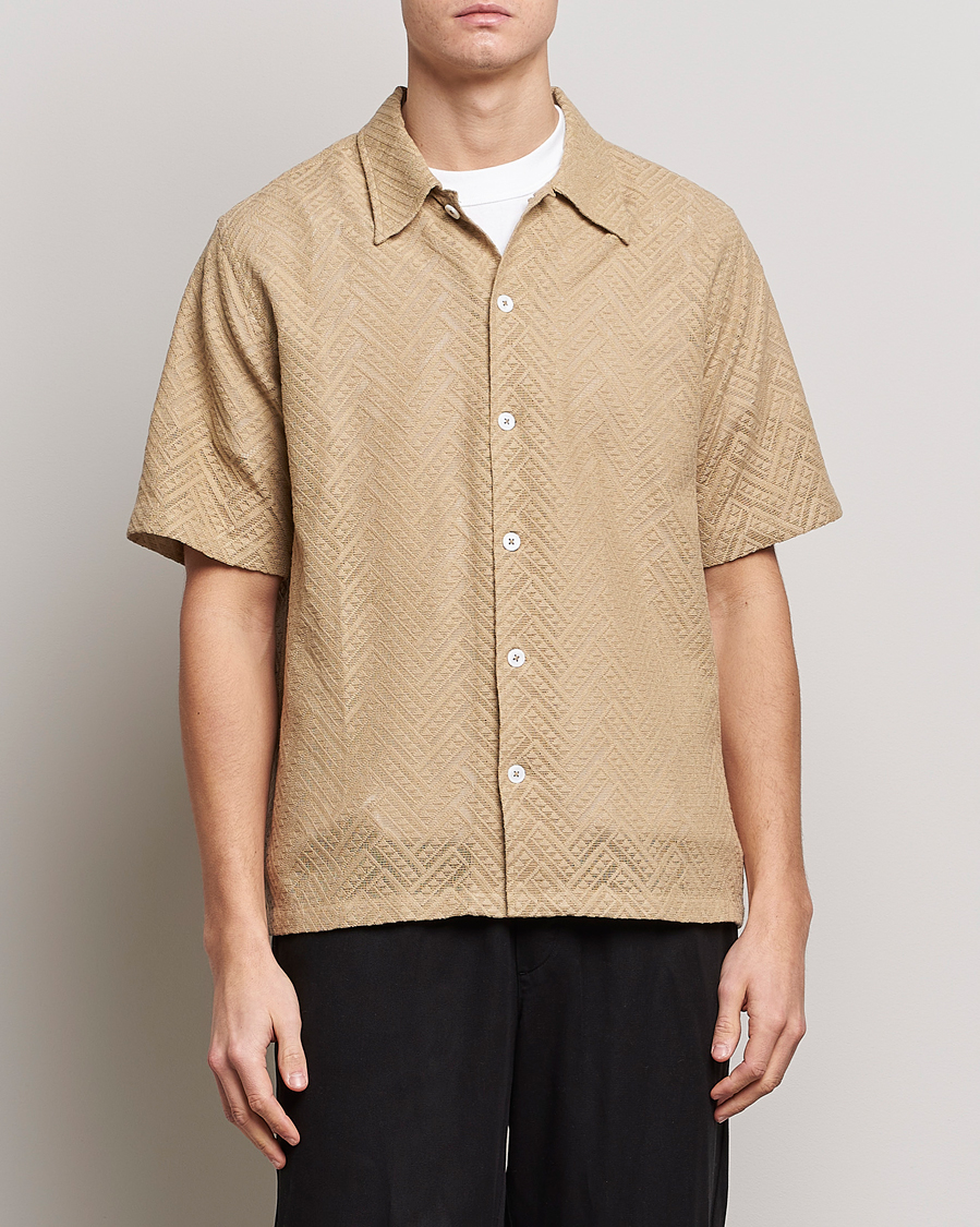 Hombres | Camisas | Sunflower | Spacey Herringbone Camp Shirt Khaki