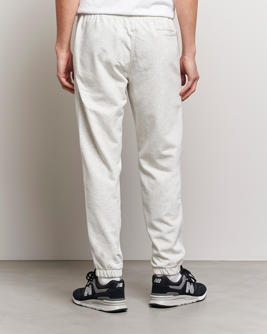 Hombres | Pantalones | New Balance | Essentials Sweatpants Sea Salt Heather