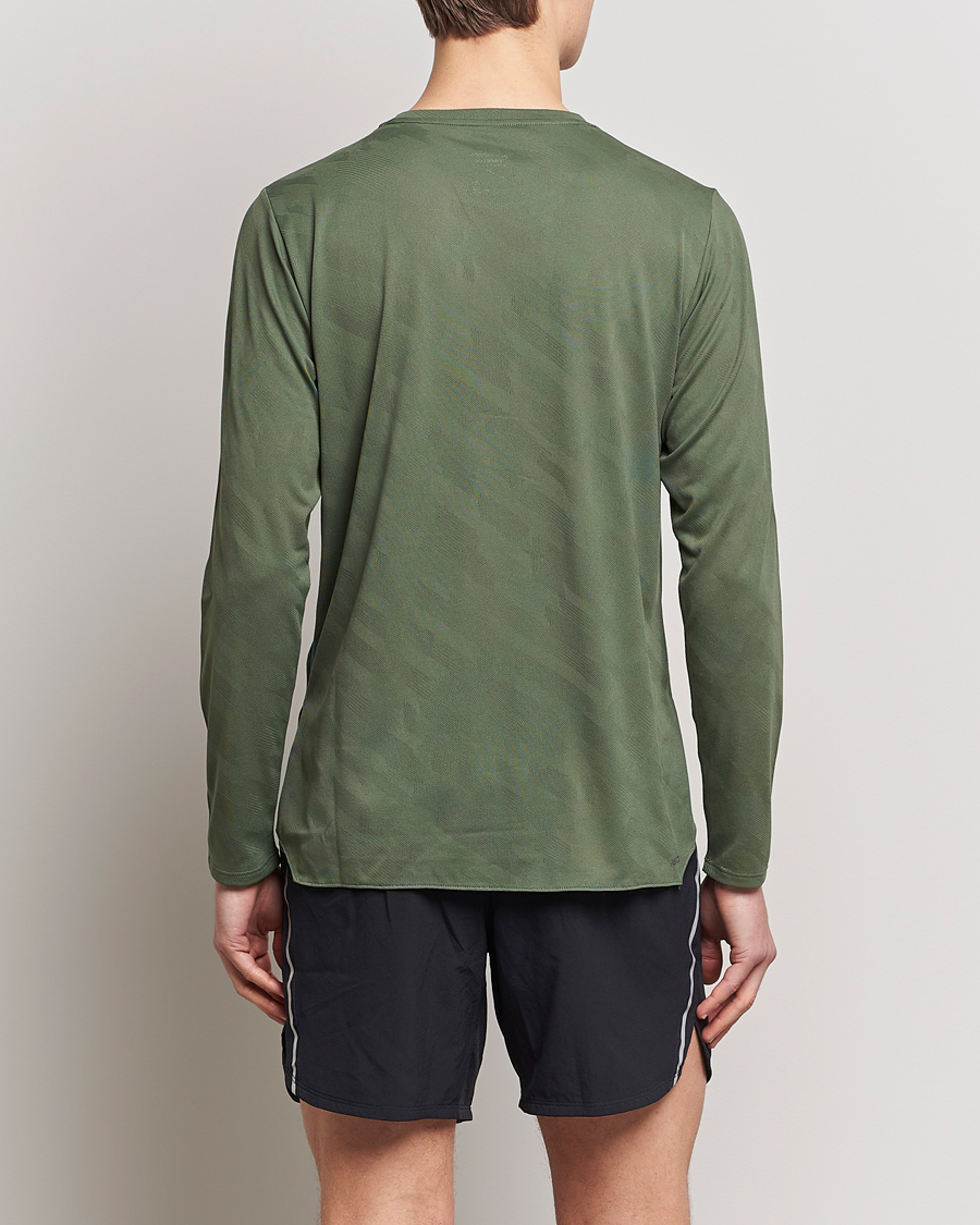 Hombres | Camisetas | New Balance Running | Q Speed Jacquard Long Sleeve T-Shirt Olive