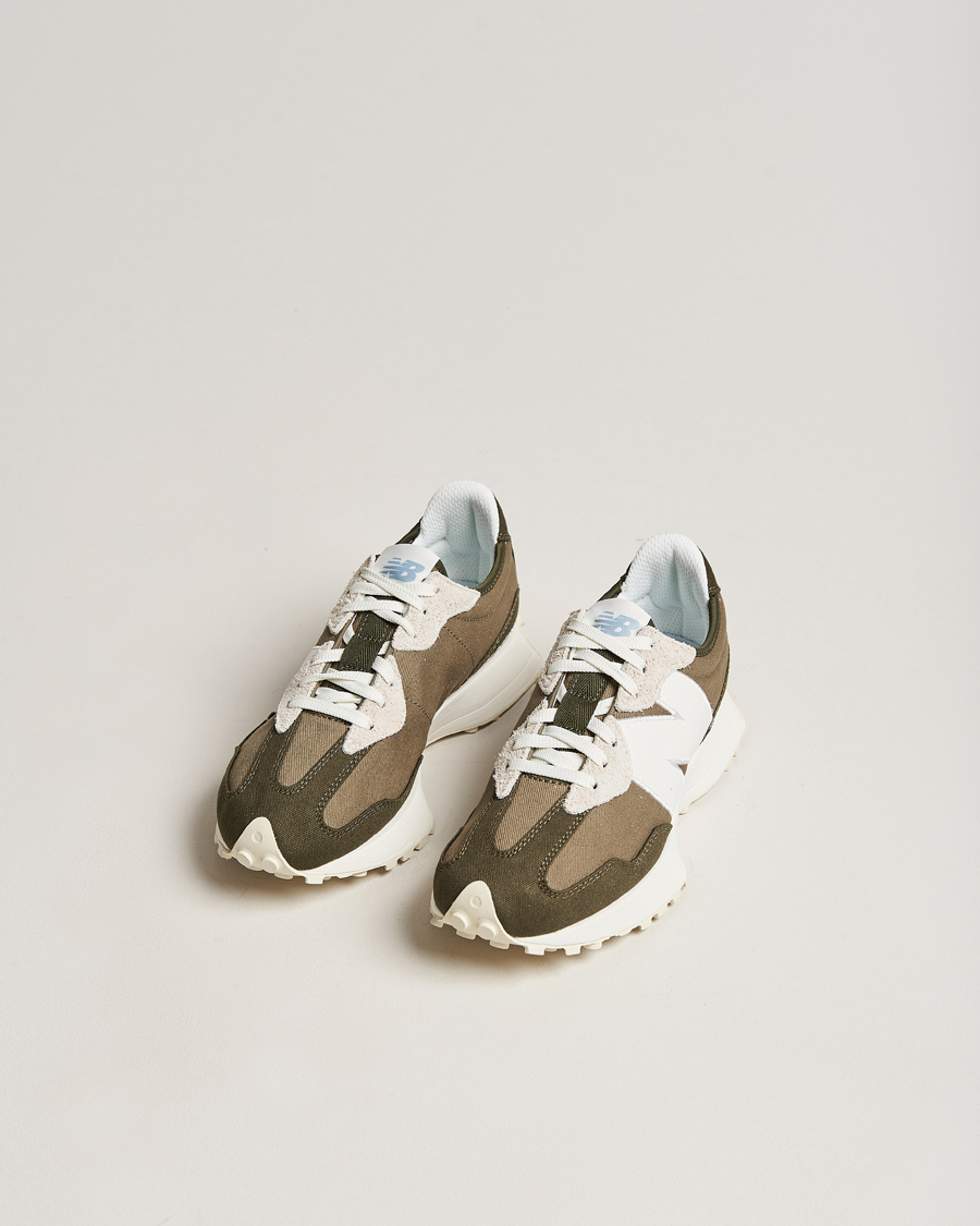 Hombres | New Balance 327 Sneakers Military Olive | New Balance | 327 Sneakers Military Olive