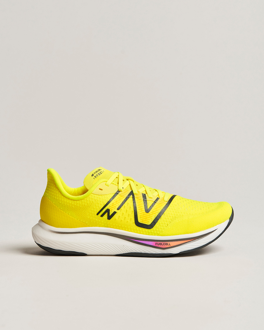Hombres | New Balance Running FuelCell Rebel v3 Cosmic Pineapple | New Balance Running | FuelCell Rebel v3 Cosmic Pineapple