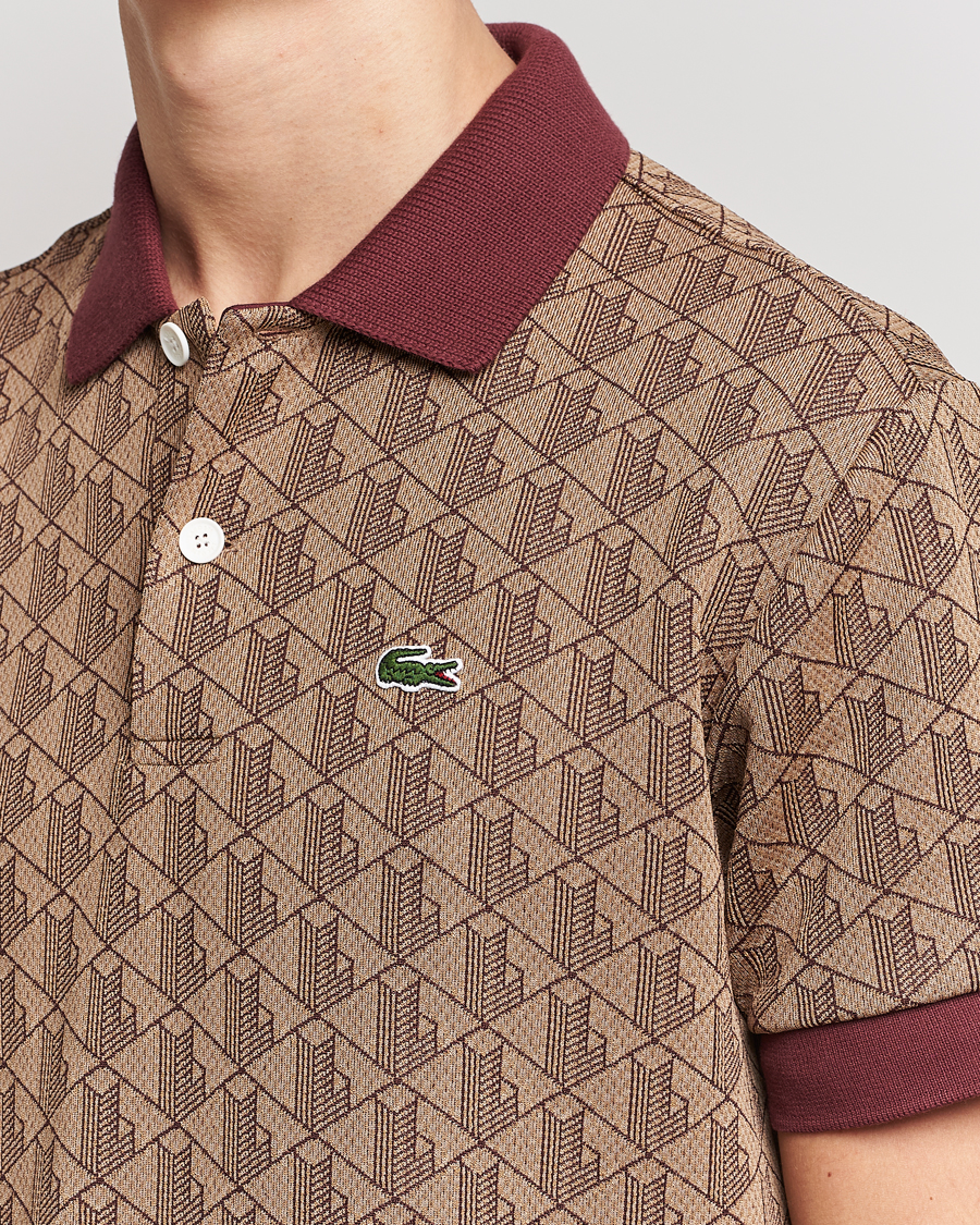 Hombres | Polos | Lacoste | Classic Fit Monogram Polo Viennese/Expresso