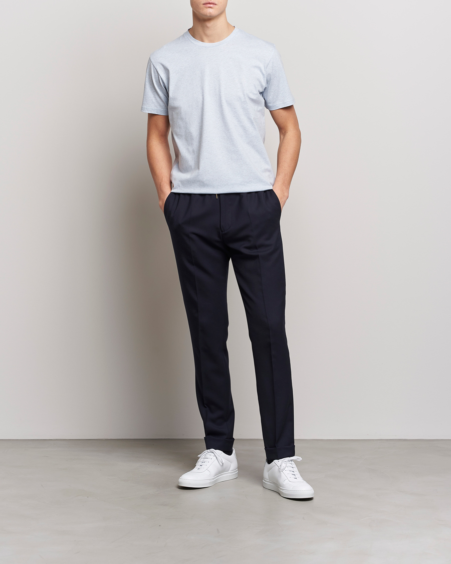 Hombres | Camisetas | Sunspel | Riviera Organic Tee Pastel Blue Melange