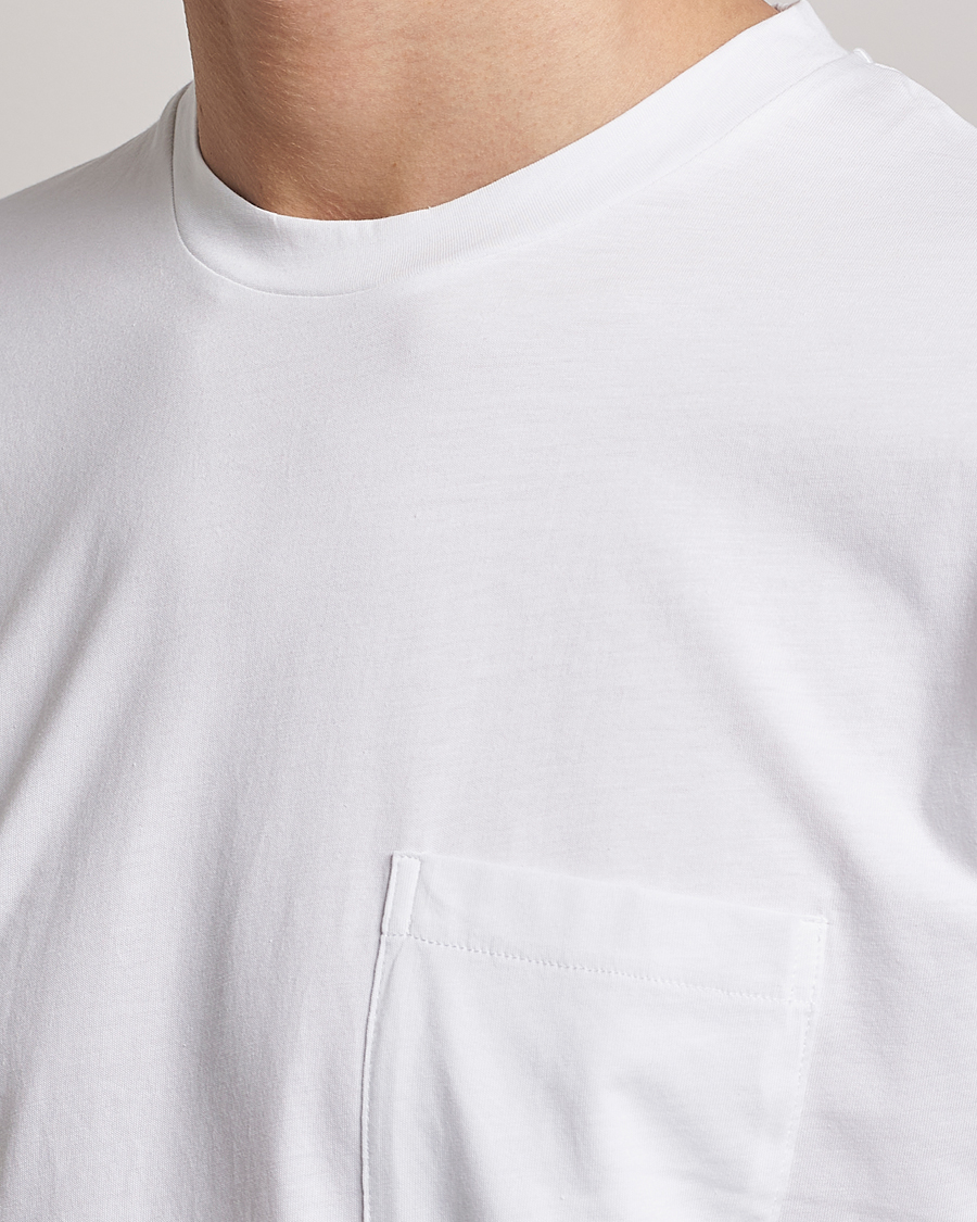 Hombres | Camisetas | Sunspel | Riviera Pocket Crew Neck T-Shirt White