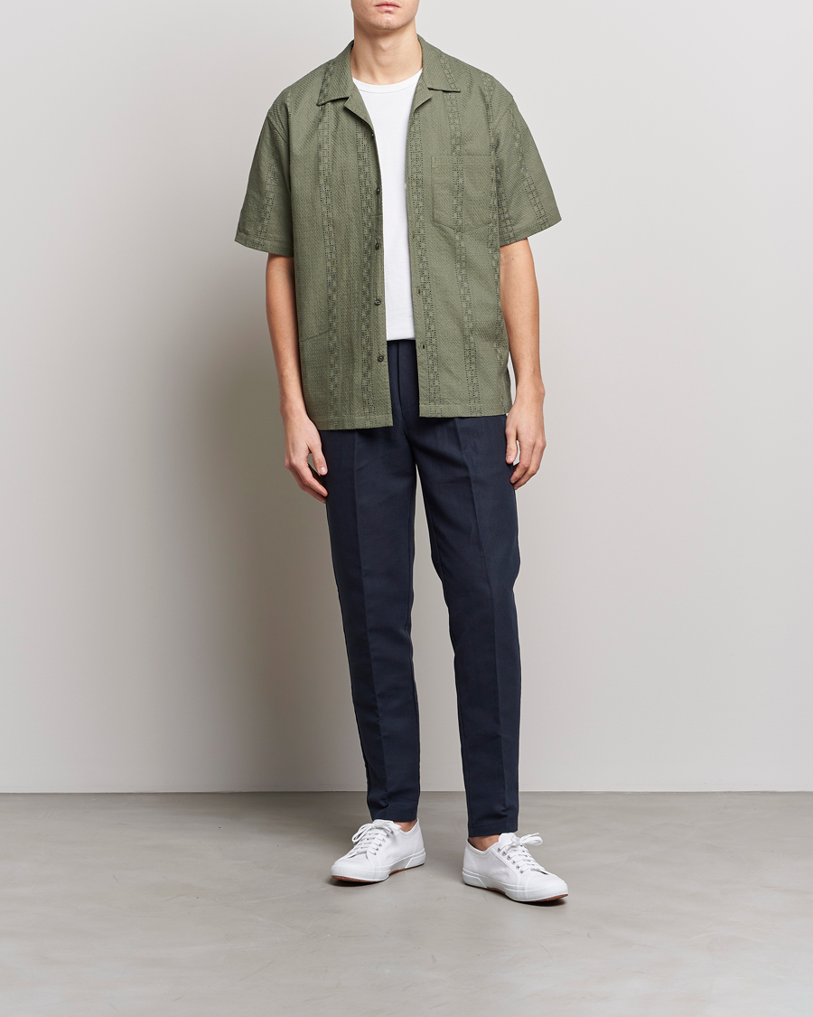 Hombres | Camisas | Samsøe Samsøe | Samsøe & Samsøe Emerson Cotton Short Sleeve Shirt Beetle