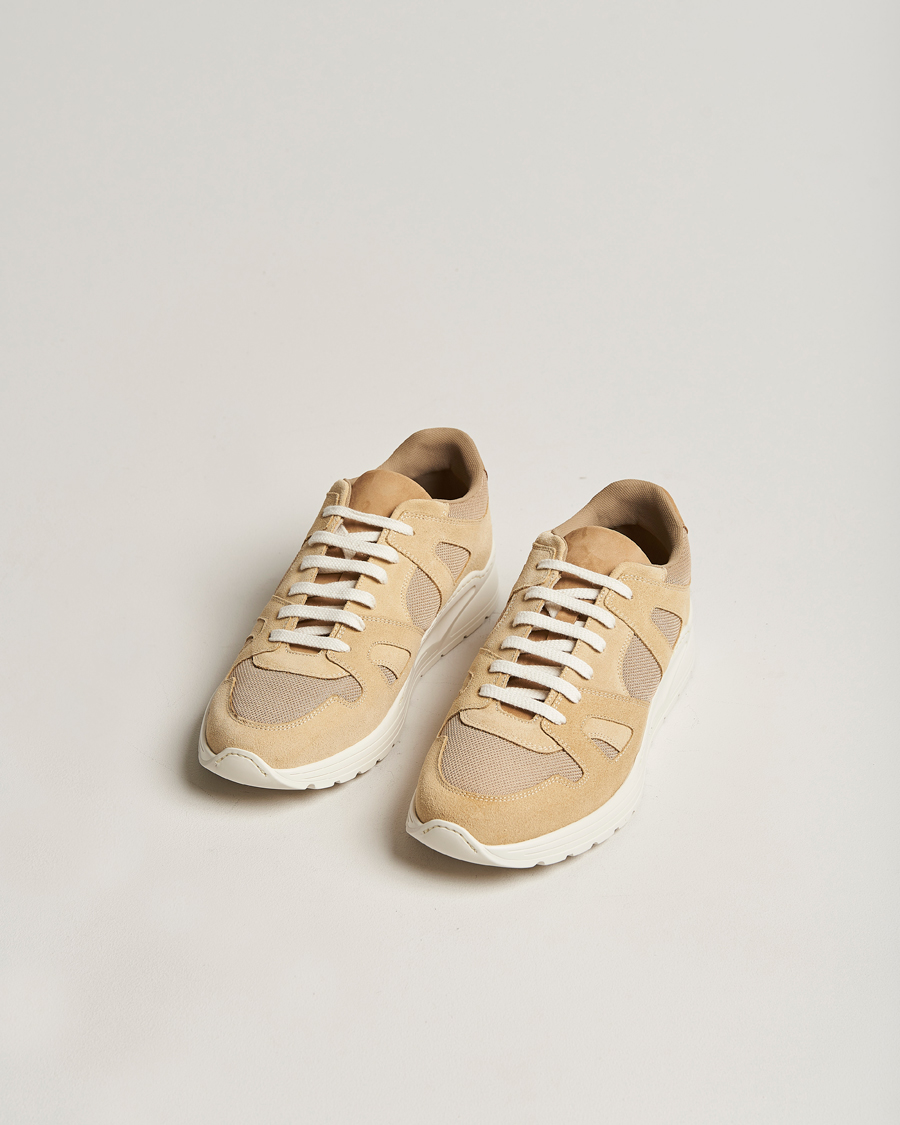 Hombres | Common Projects Cross Trainer Sneaker Tan | Common Projects | Cross Trainer Sneaker Tan