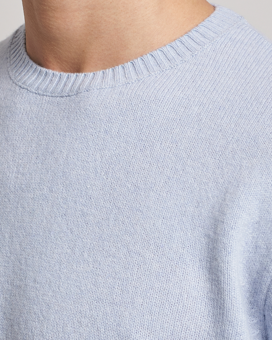 Hombres | Jerséis y prendas de punto | Colorful Standard | Classic Merino Wool Crew Neck Polar Blue