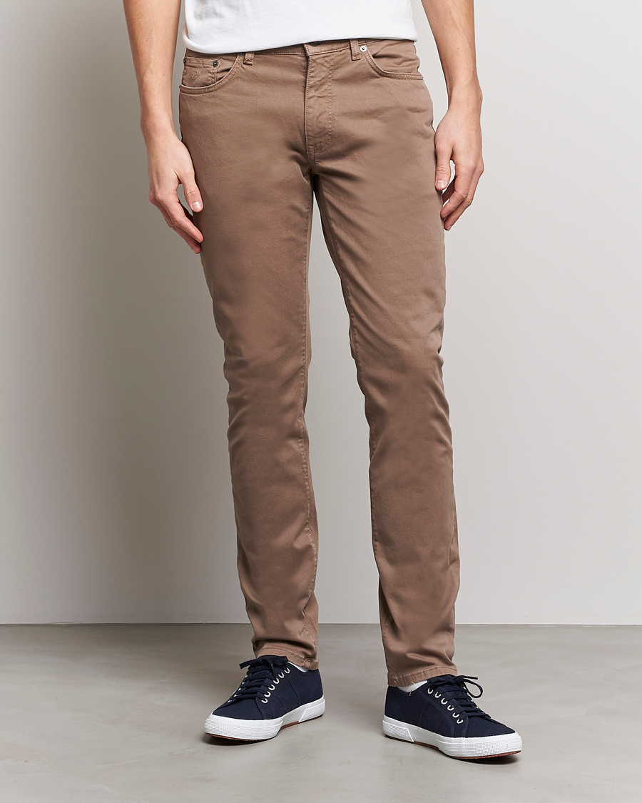 Hombres | Pantalones | GANT | Hayes Desert Jeans Desert Brown