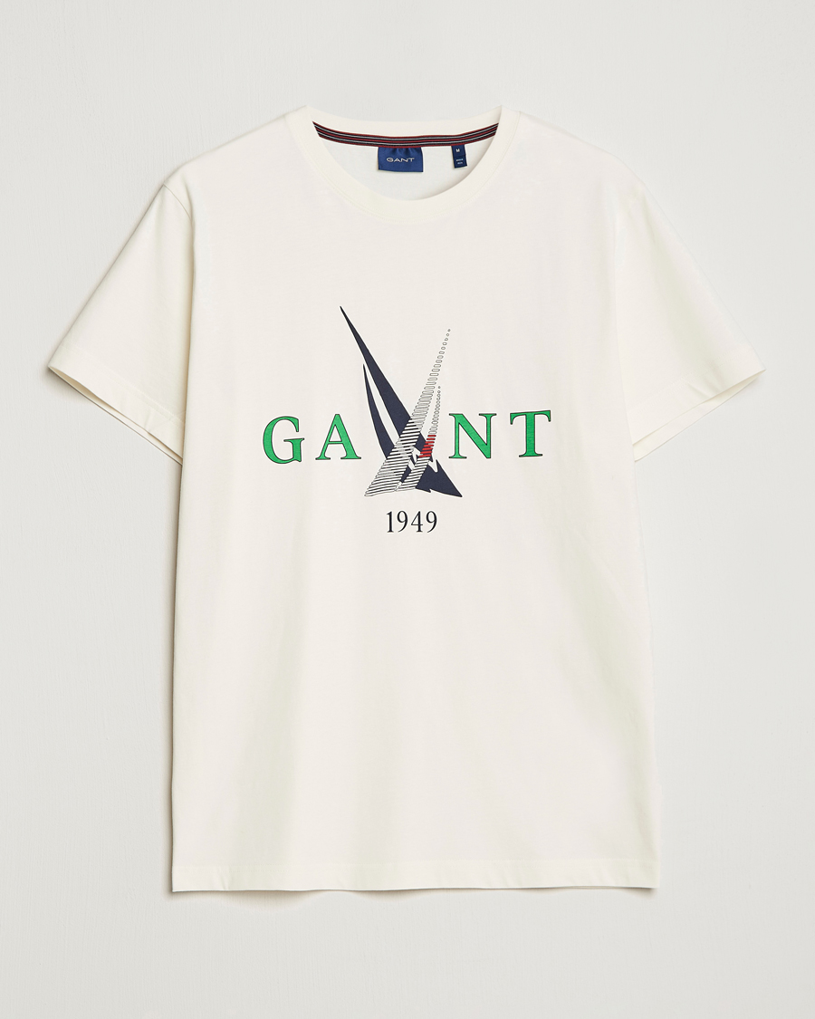Hombres | Camisetas | GANT | Sailing Logo Crew Neck T-Shirt Cream