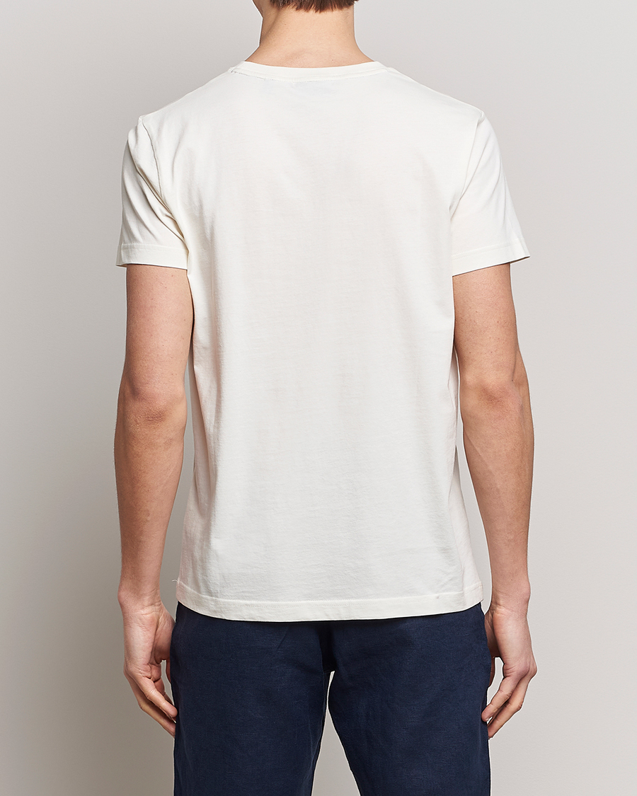 Hombres | Camisetas | GANT | Sailing Logo Crew Neck T-Shirt Cream