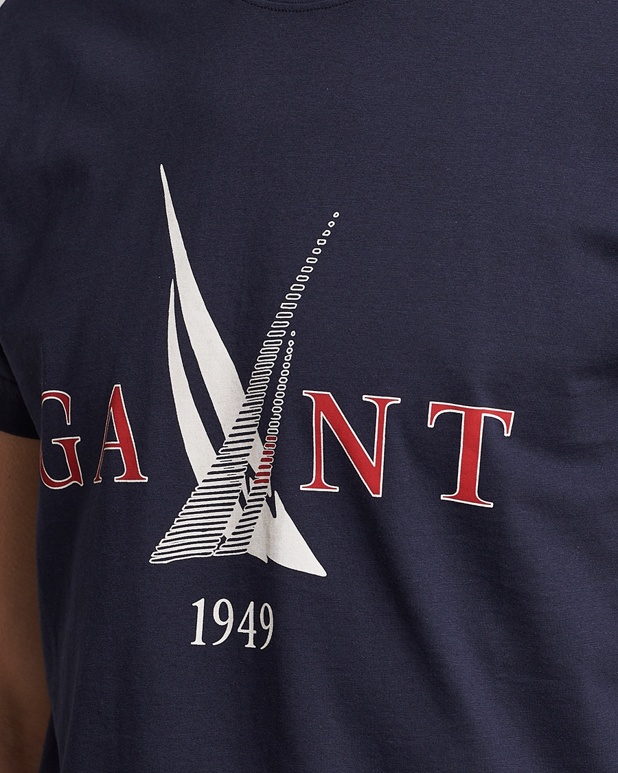 Hombres | Camisetas | GANT | Sailing Logo Crew Neck T-Shirt Evening Blue