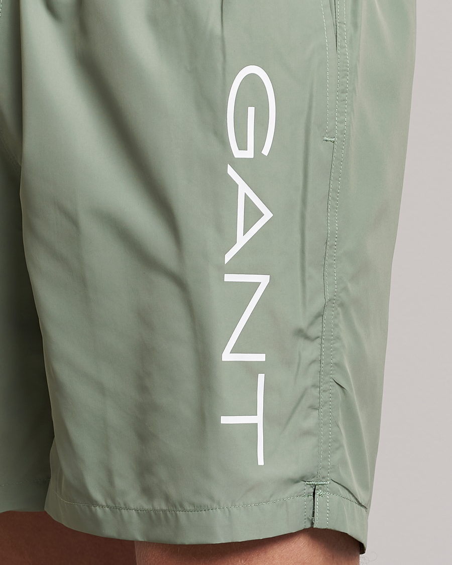 Hombres | Bañadores | GANT | Lightweight Logo Swimshorts Calamata Green