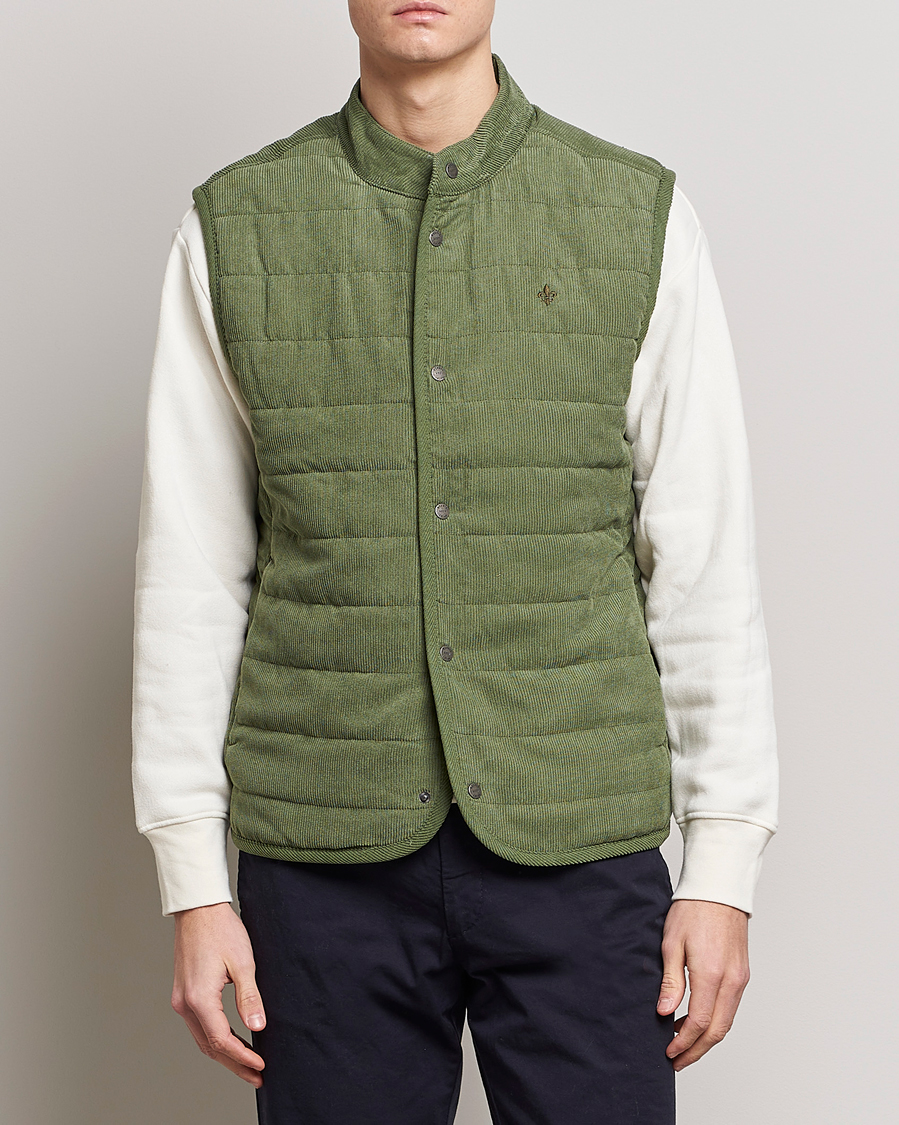 Hombres | Chalecos | Morris | Woburn Baby Cord Vest Sage Green