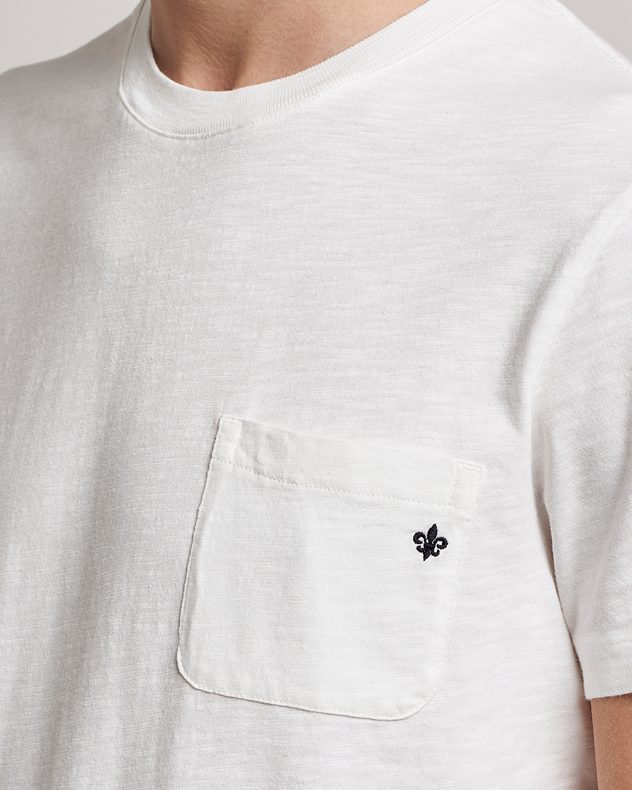 Hombres | Camisetas | Morris | Lily Slub Pocket Crew Neck Tee White