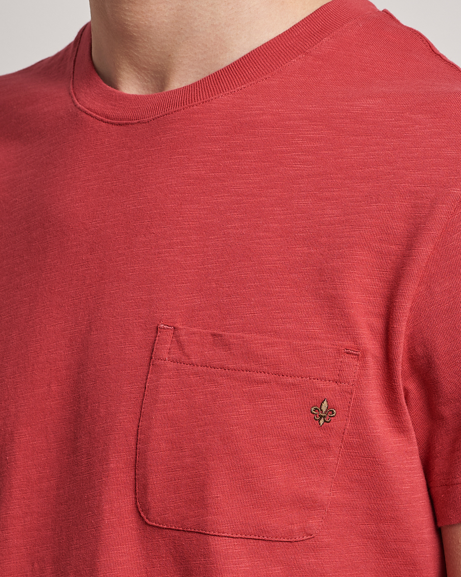 Hombres | Camisetas | Morris | Lily Slub Pocket Crew Neck Tee Red