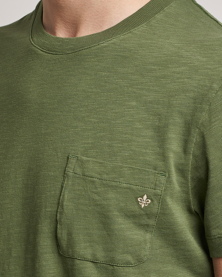 Hombres | Camisetas | Morris | Lily Slub Pocket Crew Neck Tee Olive